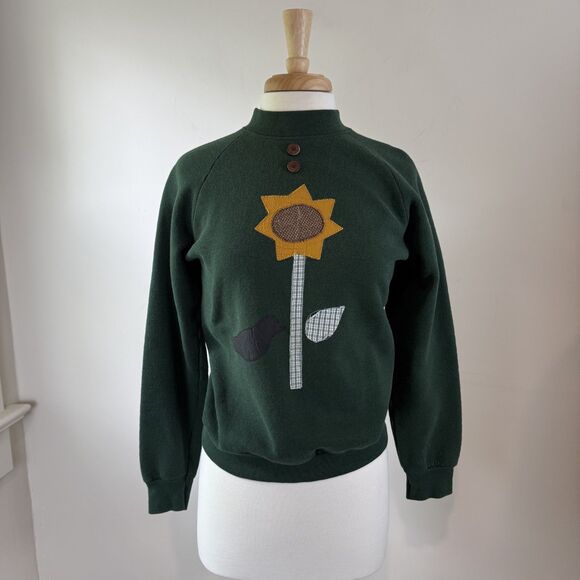 Fruit of the Loom Tops - Vintage Fruit Loom Mock Neck Sunflower Bird Applique Embroidered Sweatshirt, M